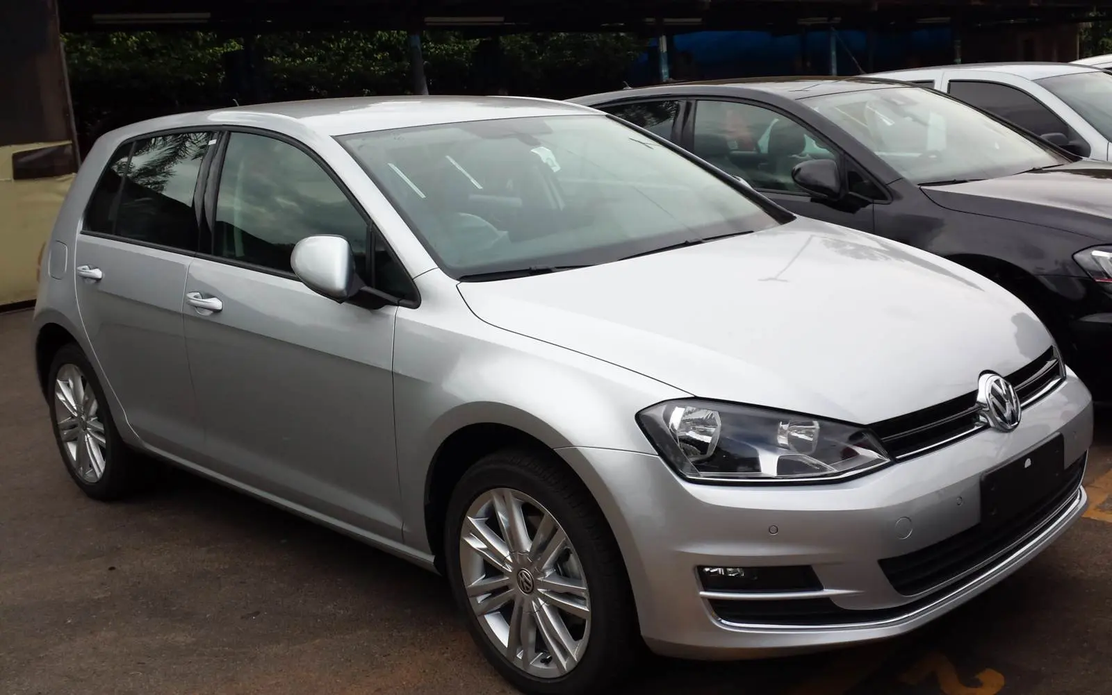 Volkswagen Golf Golf 1.6 TDI BMT Highline DSG 3