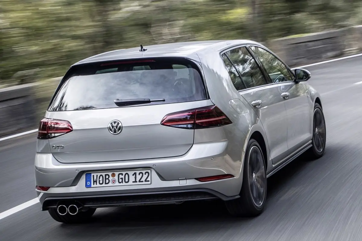 Volkswagen Golf Golf 1.0 TSI Highline DSG 3