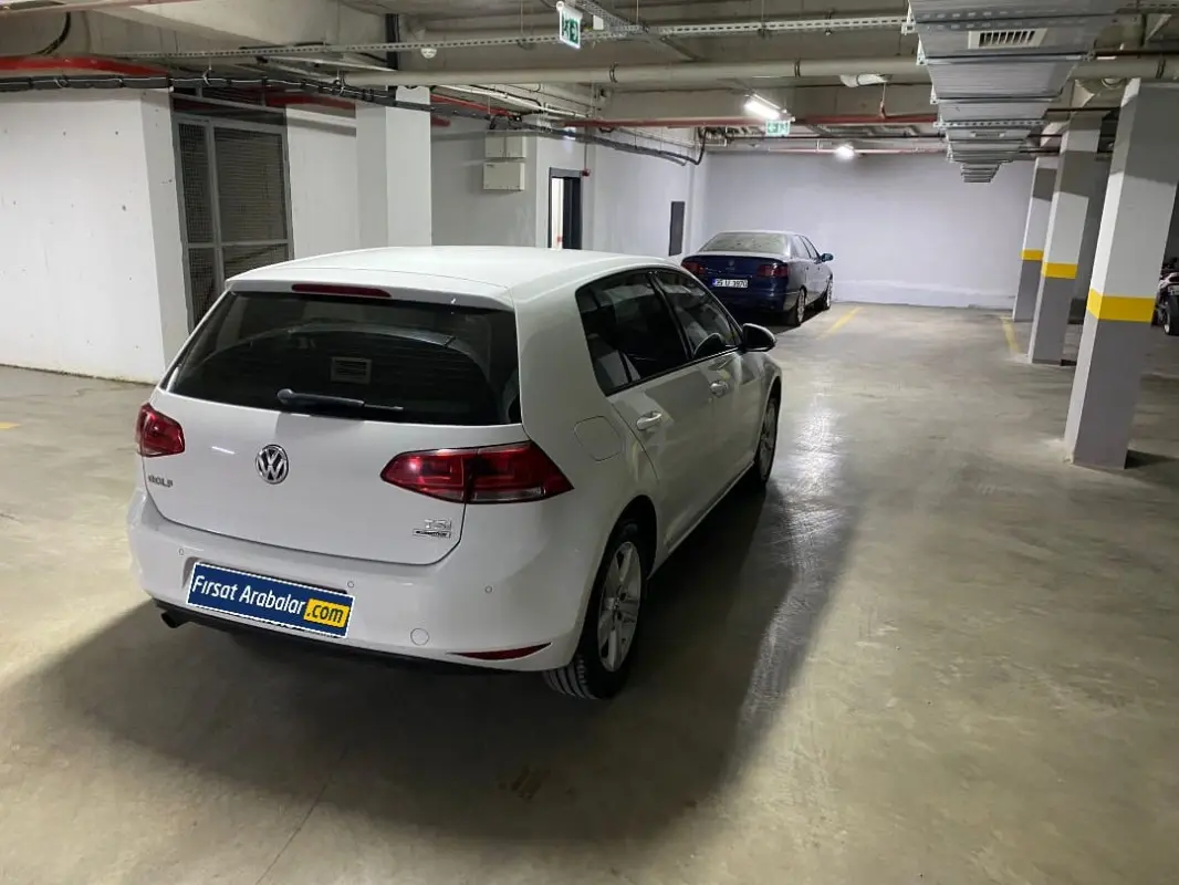 Volkswagen Golf Golf 1.2 TSI BMT Comfortline DSG 3