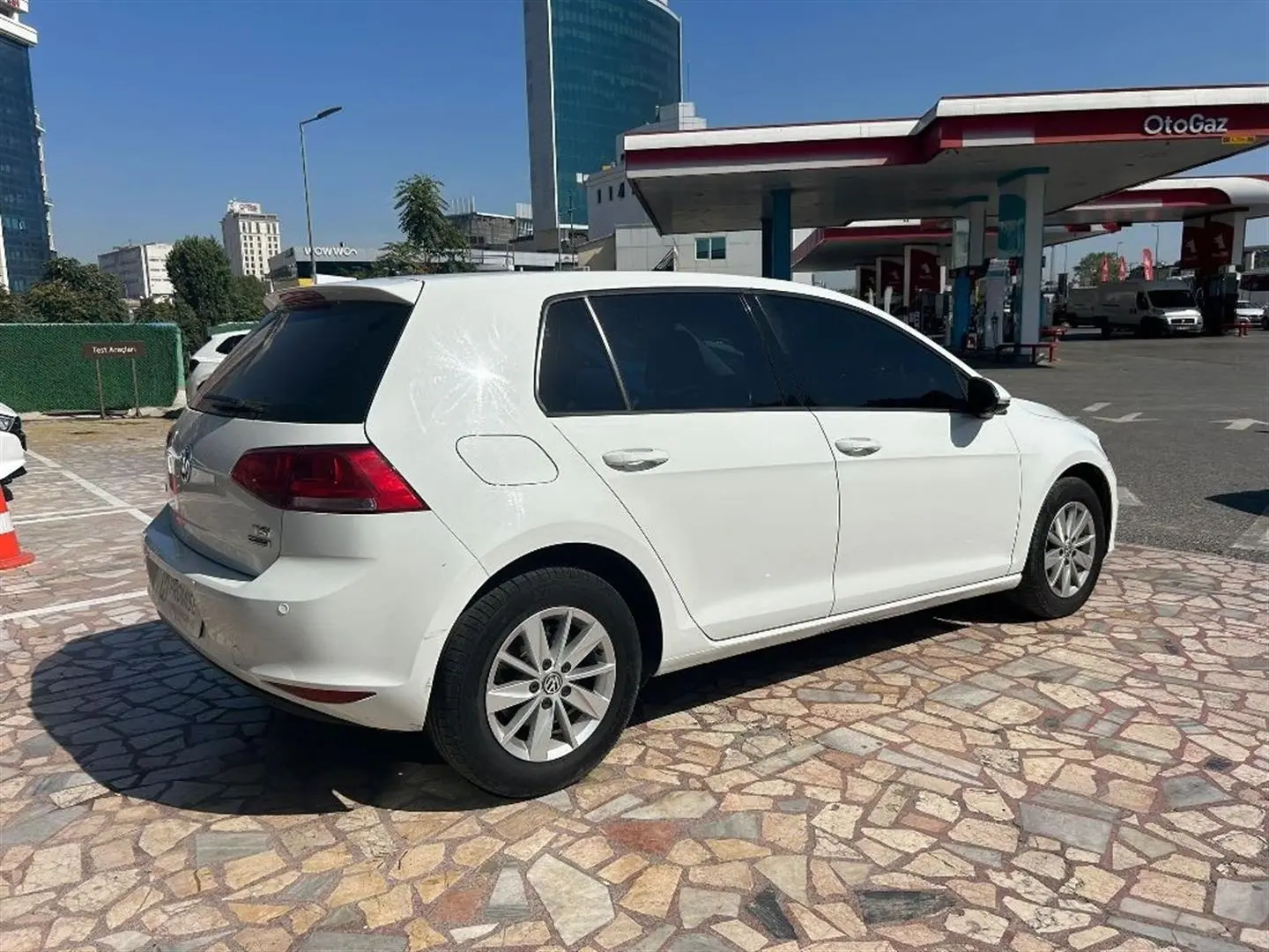 Volkswagen Golf Golf 1.2 TSI BMT Midline Plus 4