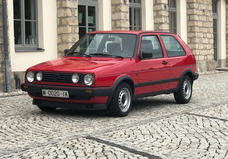Volkswagen Golf Golf 1.3 6