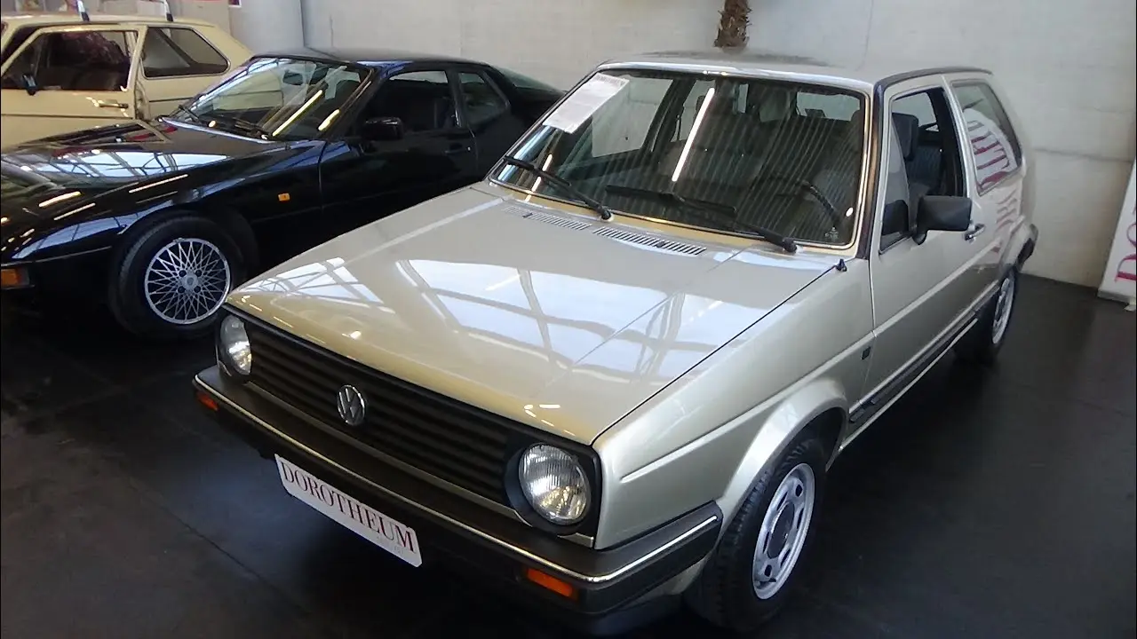 Volkswagen Golf Golf 1.3 GL 6