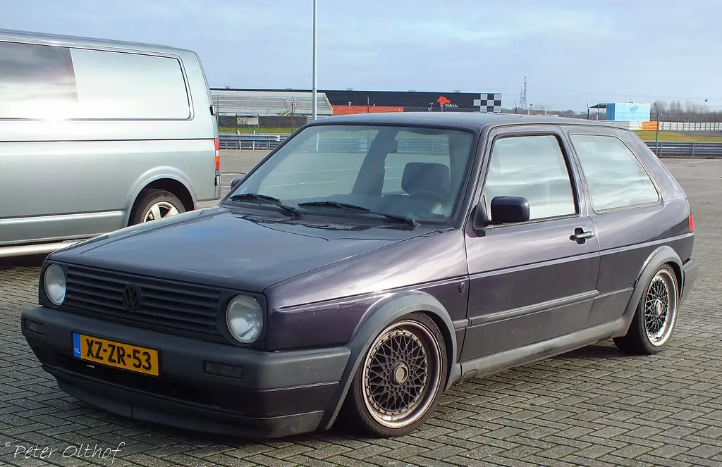 Volkswagen Golf Golf 1.8 CL 2