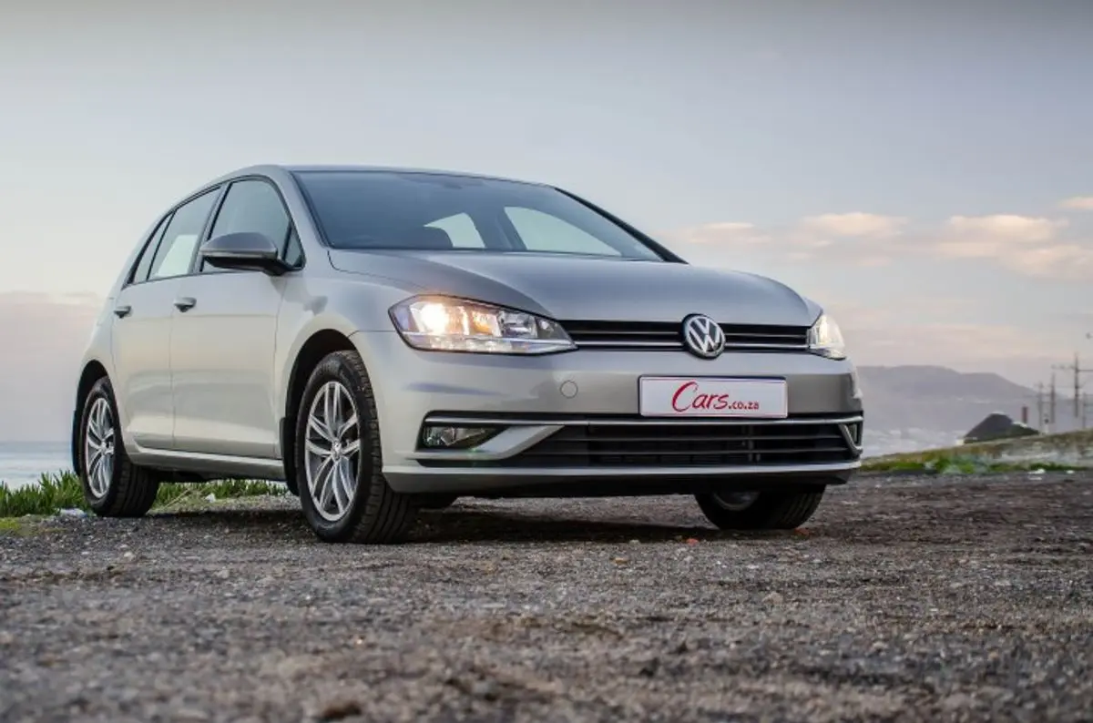 Volkswagen Golf Golf 1.4 TSI BMT Comfortline 7