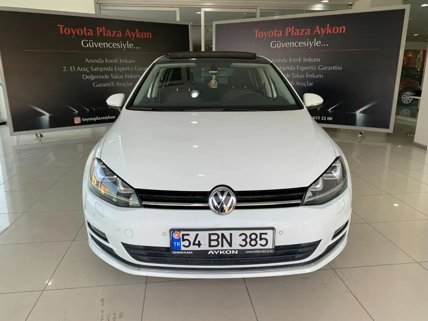 Volkswagen Golf Golf 1.4 TSI BMT Highline DSG 4