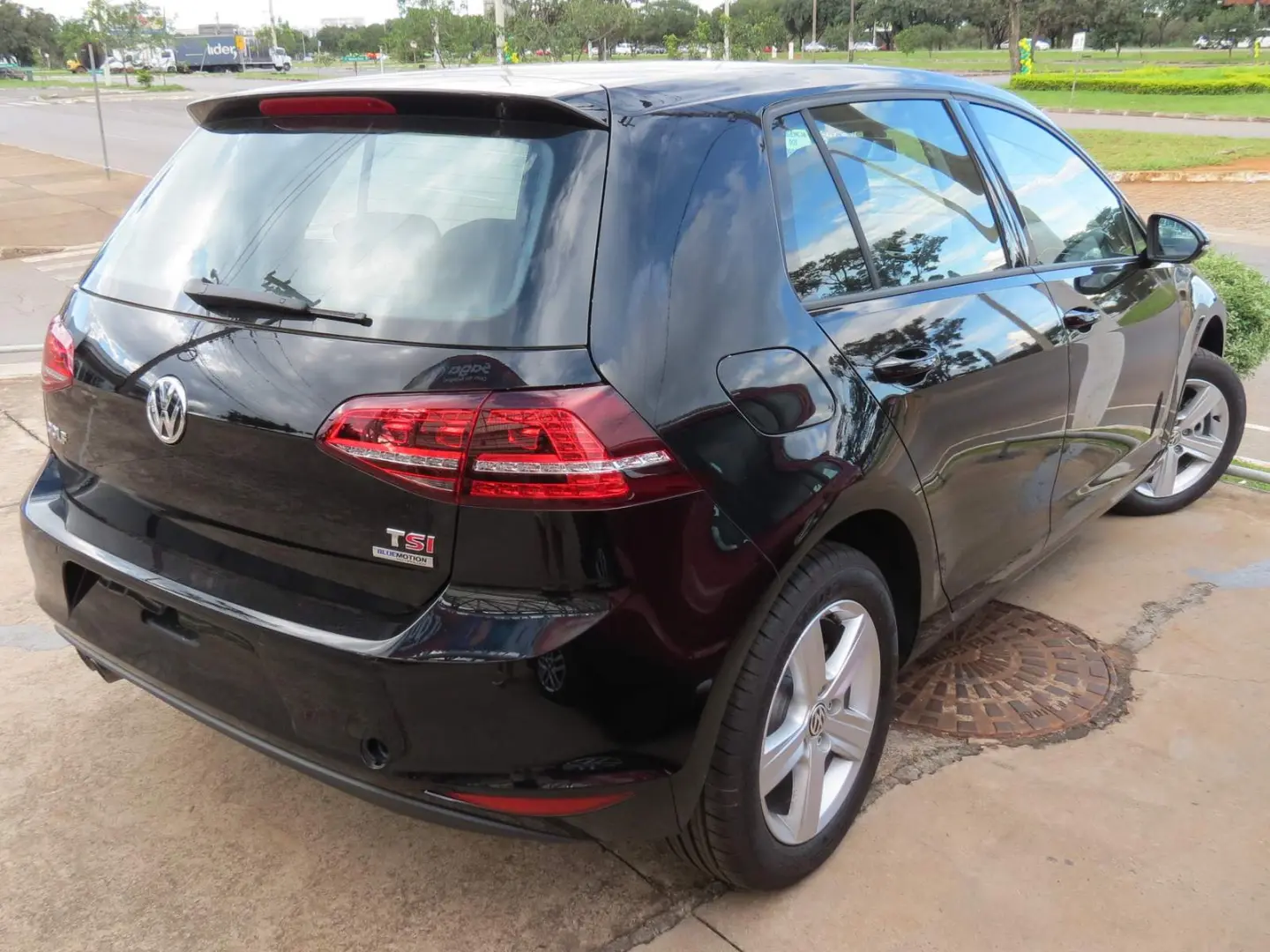 Volkswagen Golf Golf 1.4 TSI BMT Highline DSG 0