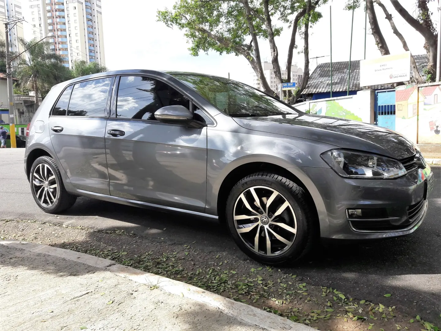 Volkswagen Golf Golf 1.4 TSI BMT Highline 2