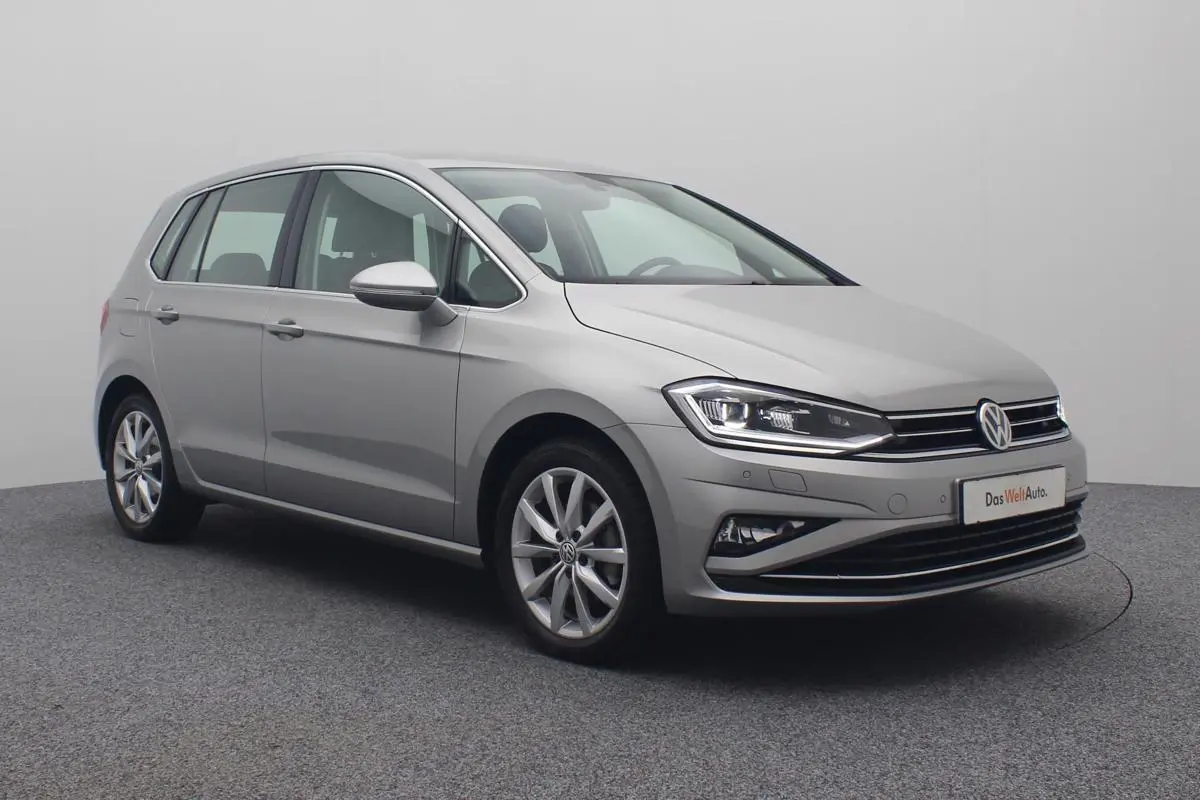 Volkswagen Golf Golf 1.5 TSI ACT Highline DSG 4