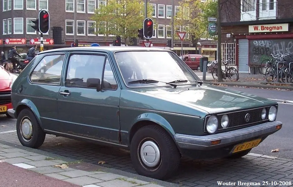 Volkswagen Golf Golf 1.6 CL 5