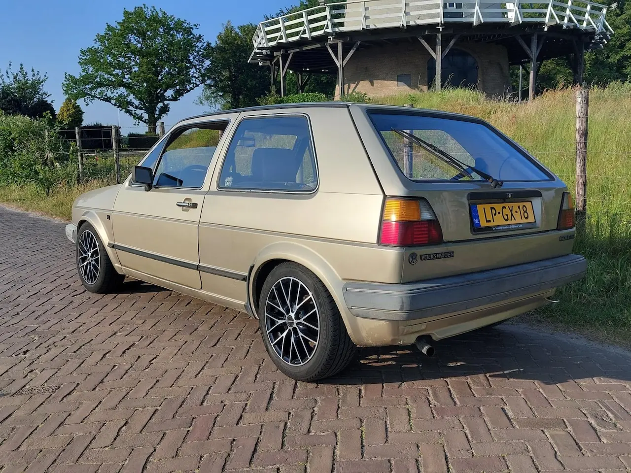 Volkswagen Golf Golf 1.6 CL 2