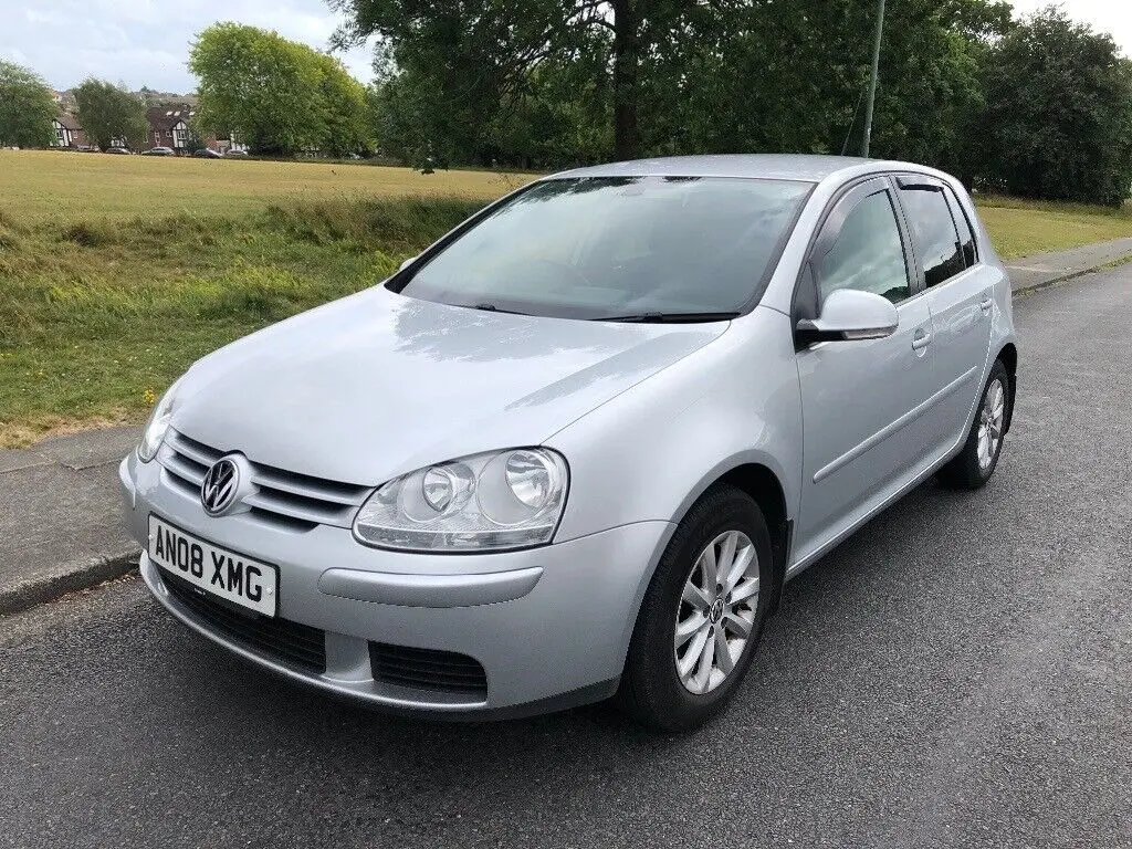 Volkswagen Golf Golf 1.6 FSI Primeline 1