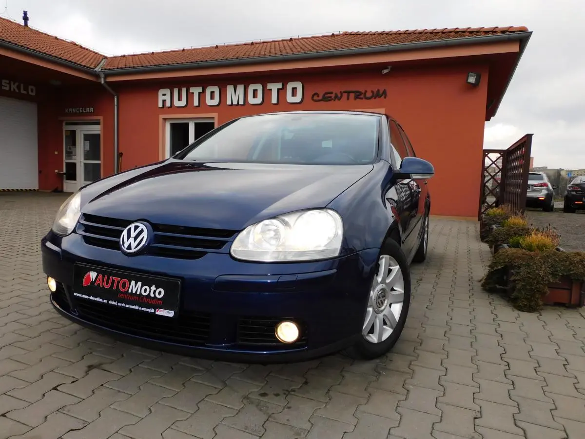Volkswagen Golf Golf 1.6 FSI Sportline 3