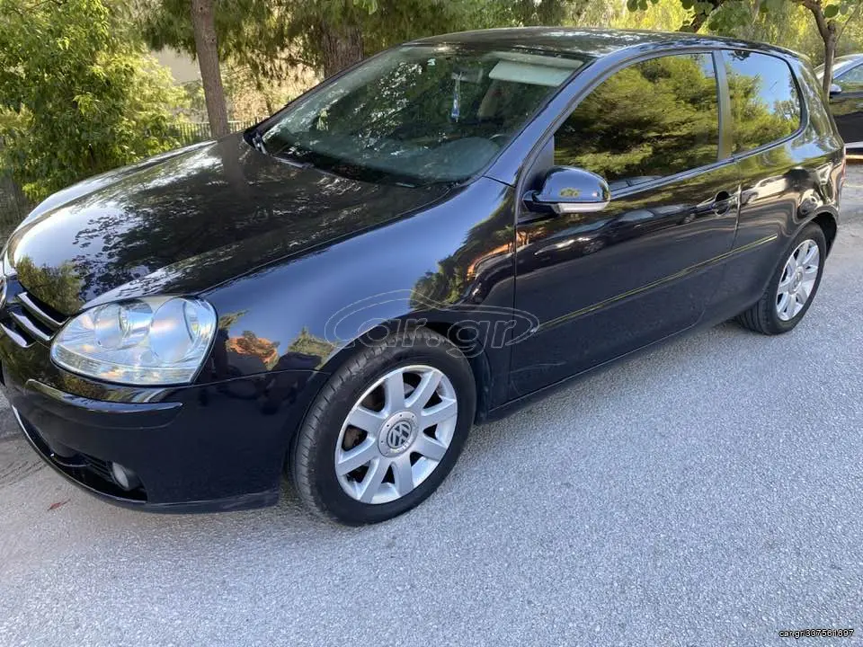 Volkswagen Golf Golf 1.6 FSI Sportline Tiptronic 3