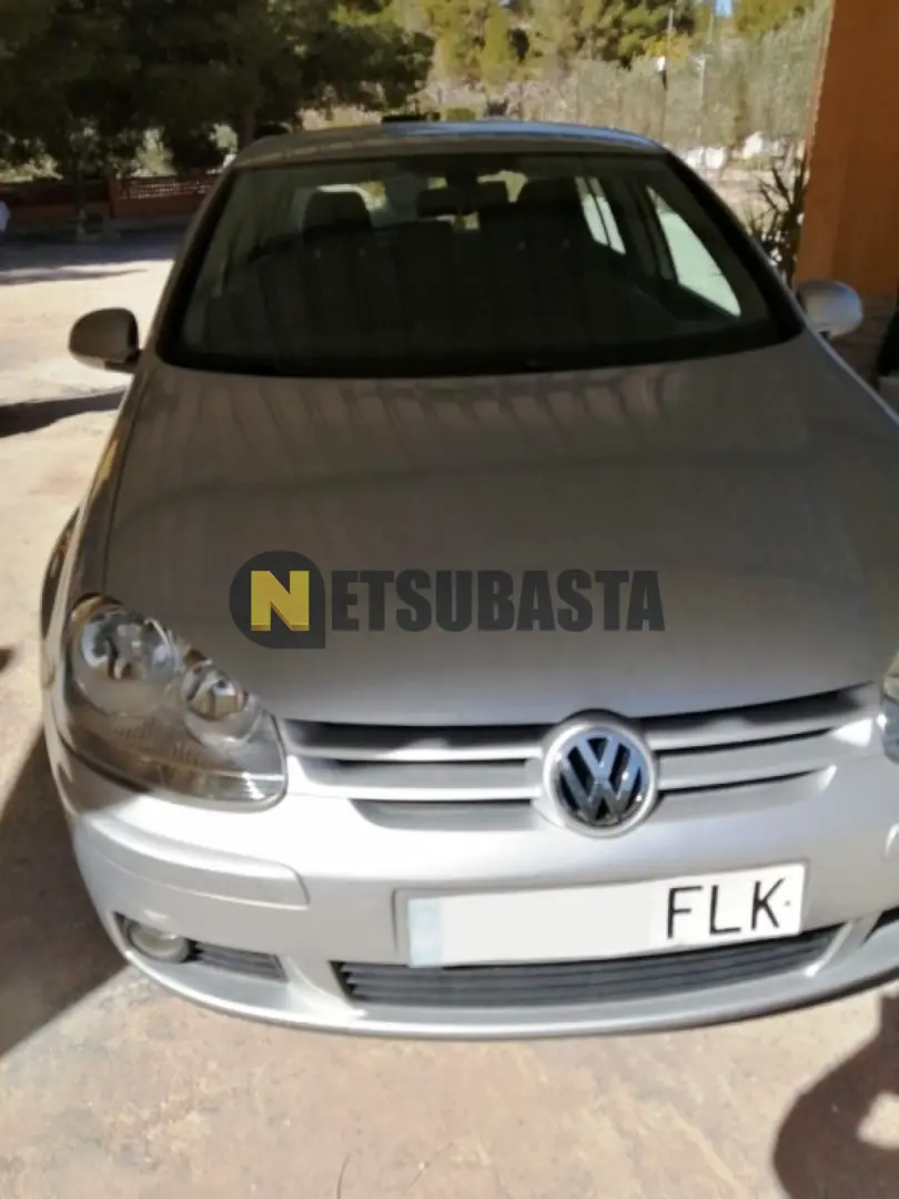 Volkswagen Golf Golf 1.6 FSI Tour Tiptronic 1