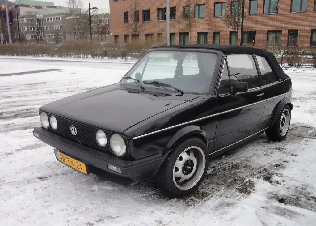 Volkswagen Golf Golf 1.6 GL 5