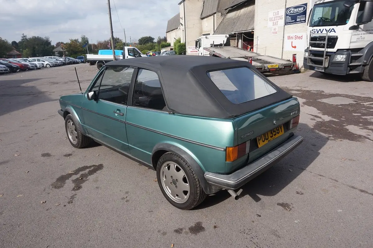 Volkswagen Golf Golf 1.6 GL 4