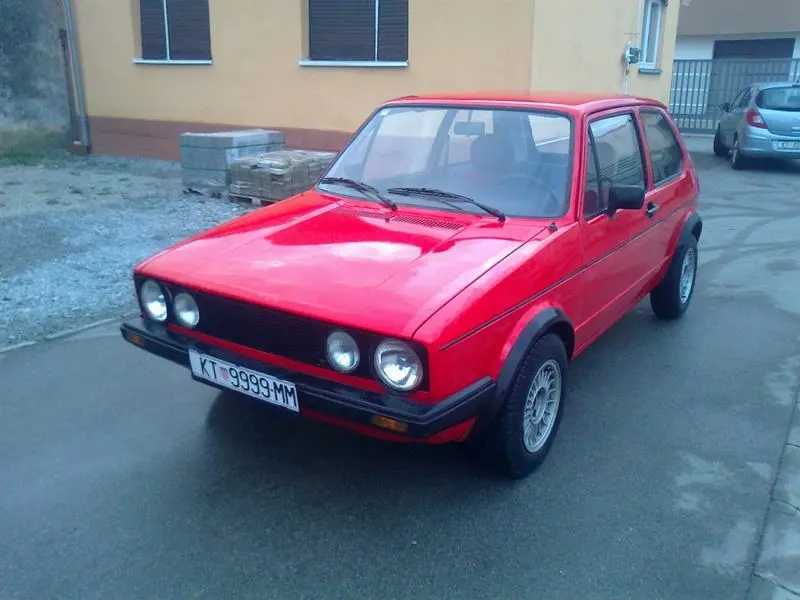 Volkswagen Golf Golf 1.6 TD C 1