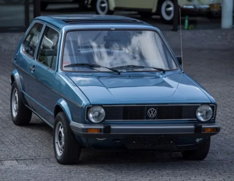 Volkswagen Golf Golf 1.3 GL 1