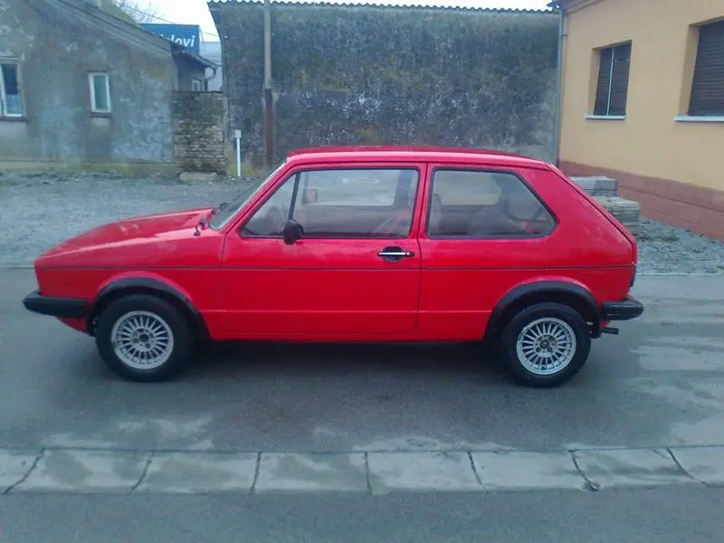 Volkswagen Golf Golf 1.6 TD C 6