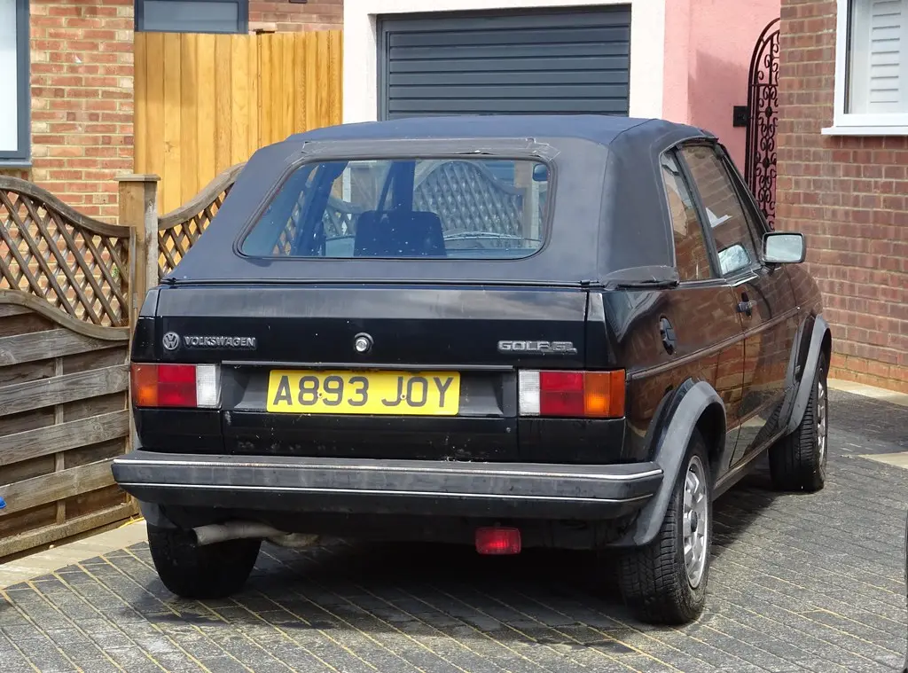 Volkswagen Golf Golf 1.6 GL 1