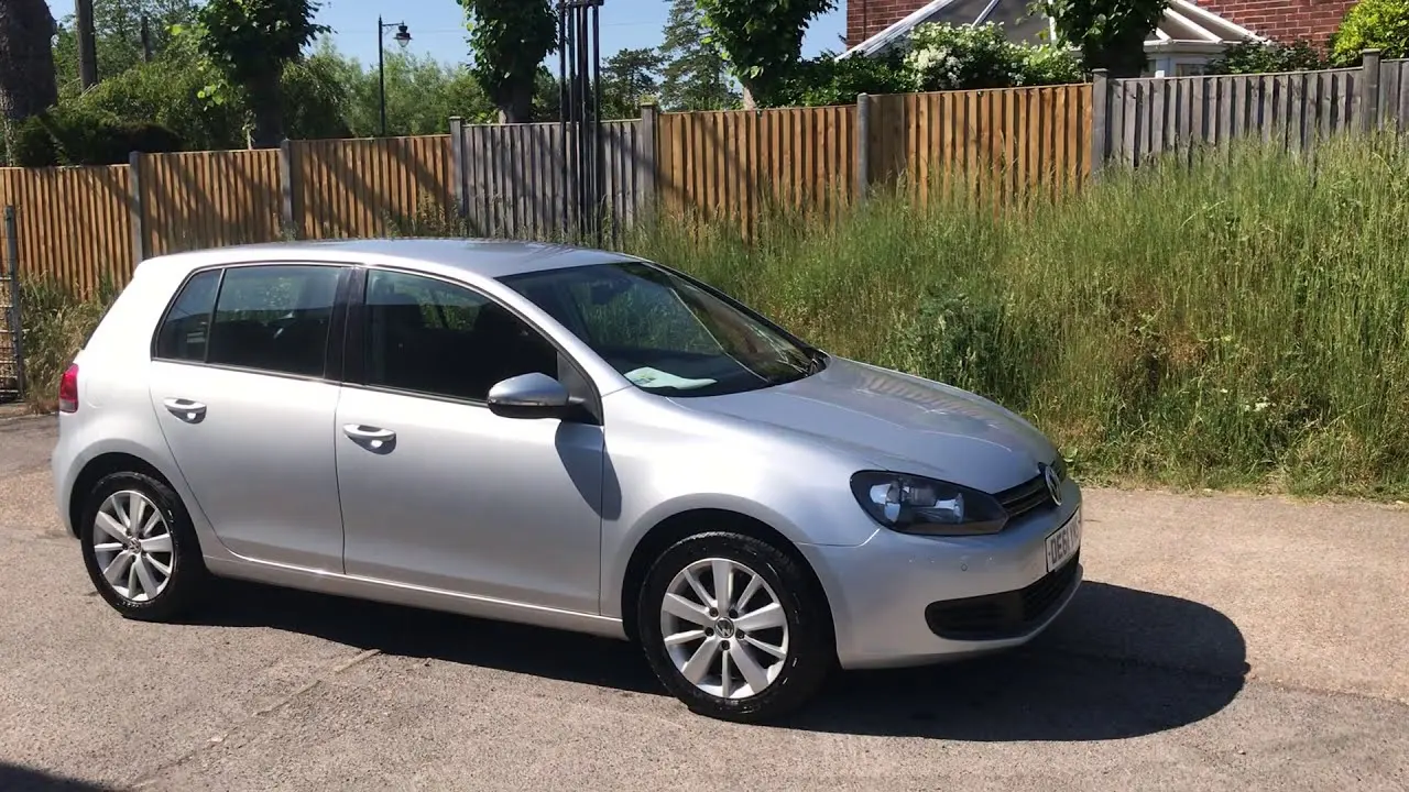 Volkswagen Golf Golf 1.6 TDI BlueMotion 1