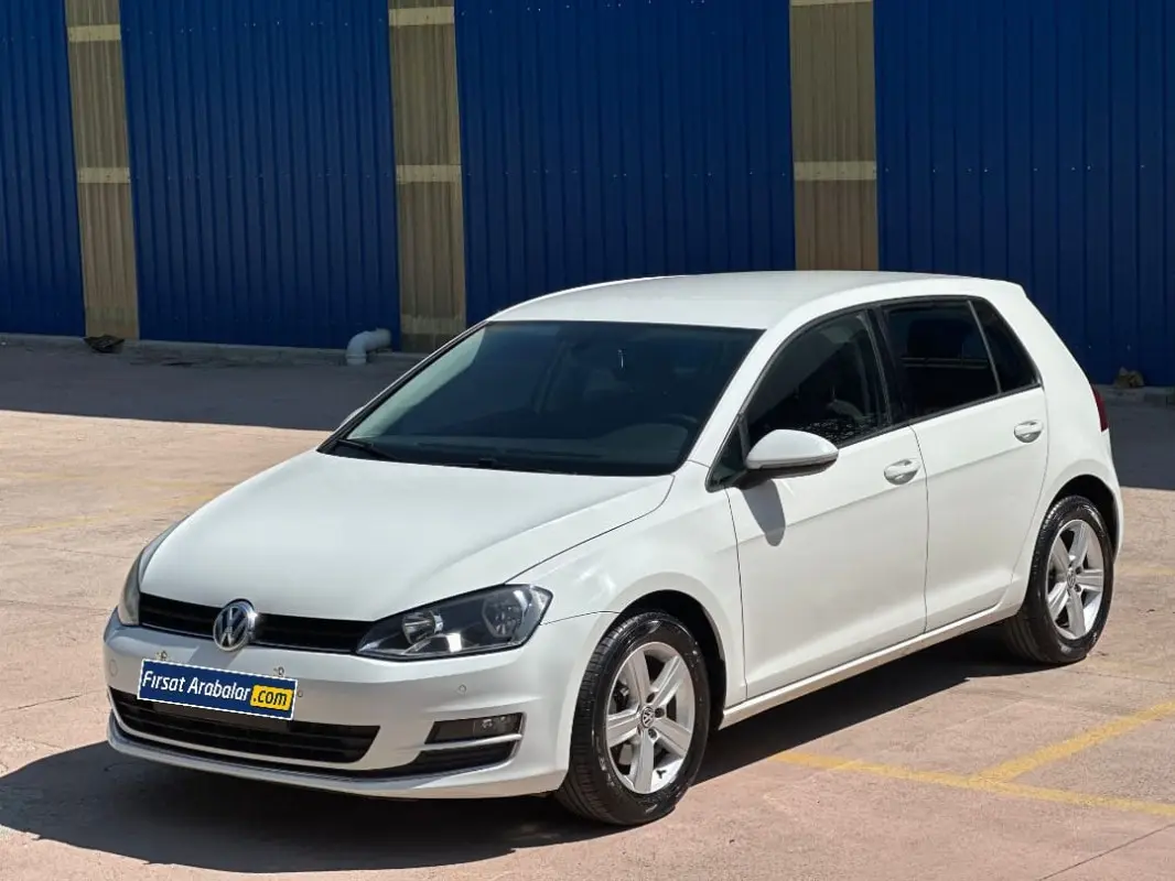 Volkswagen Golf Golf 1.6 TDI BMT Comfortline DSG 4