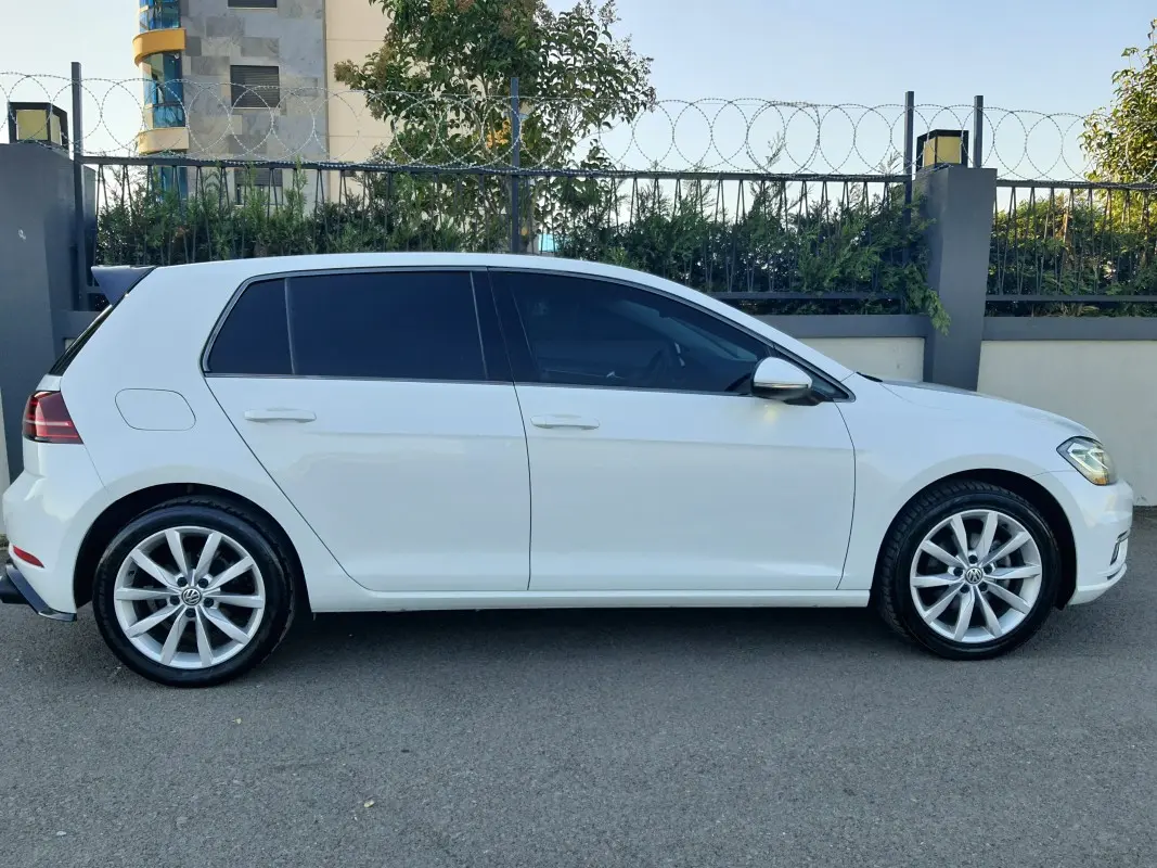 Volkswagen Golf Golf 1.6 TDI BMT Highline 5