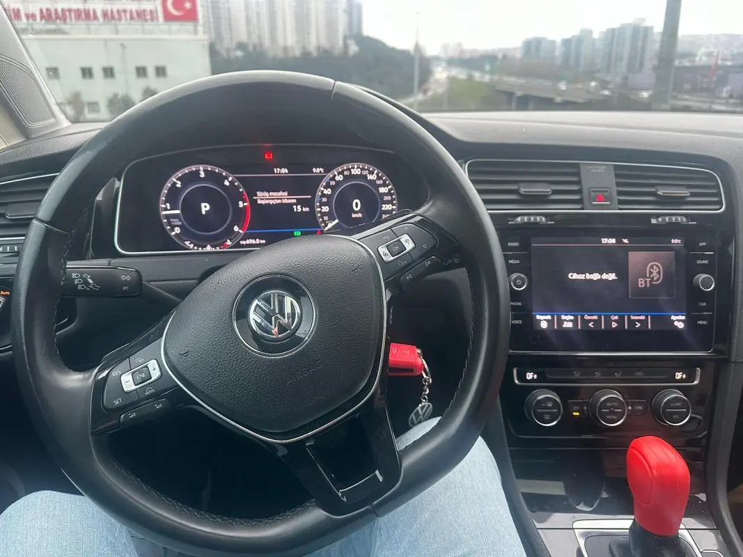 Volkswagen Golf Golf 1.6 TDI BMT Highline DSG 4