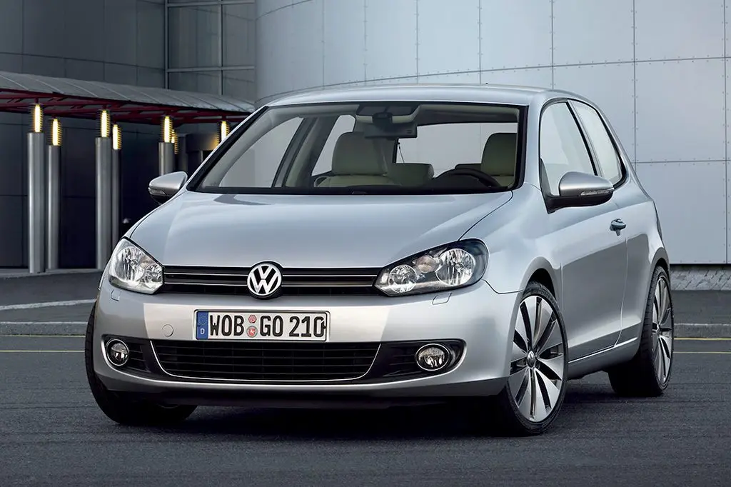 Volkswagen Golf Golf 1.6 TDI Highline DSG 4