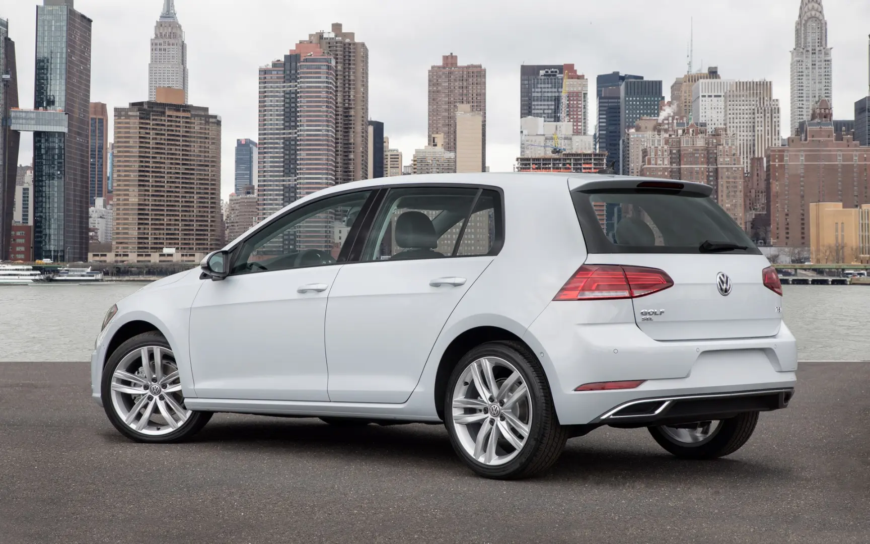 Volkswagen Golf Golf 1.6 TDI Trendline DSG 6