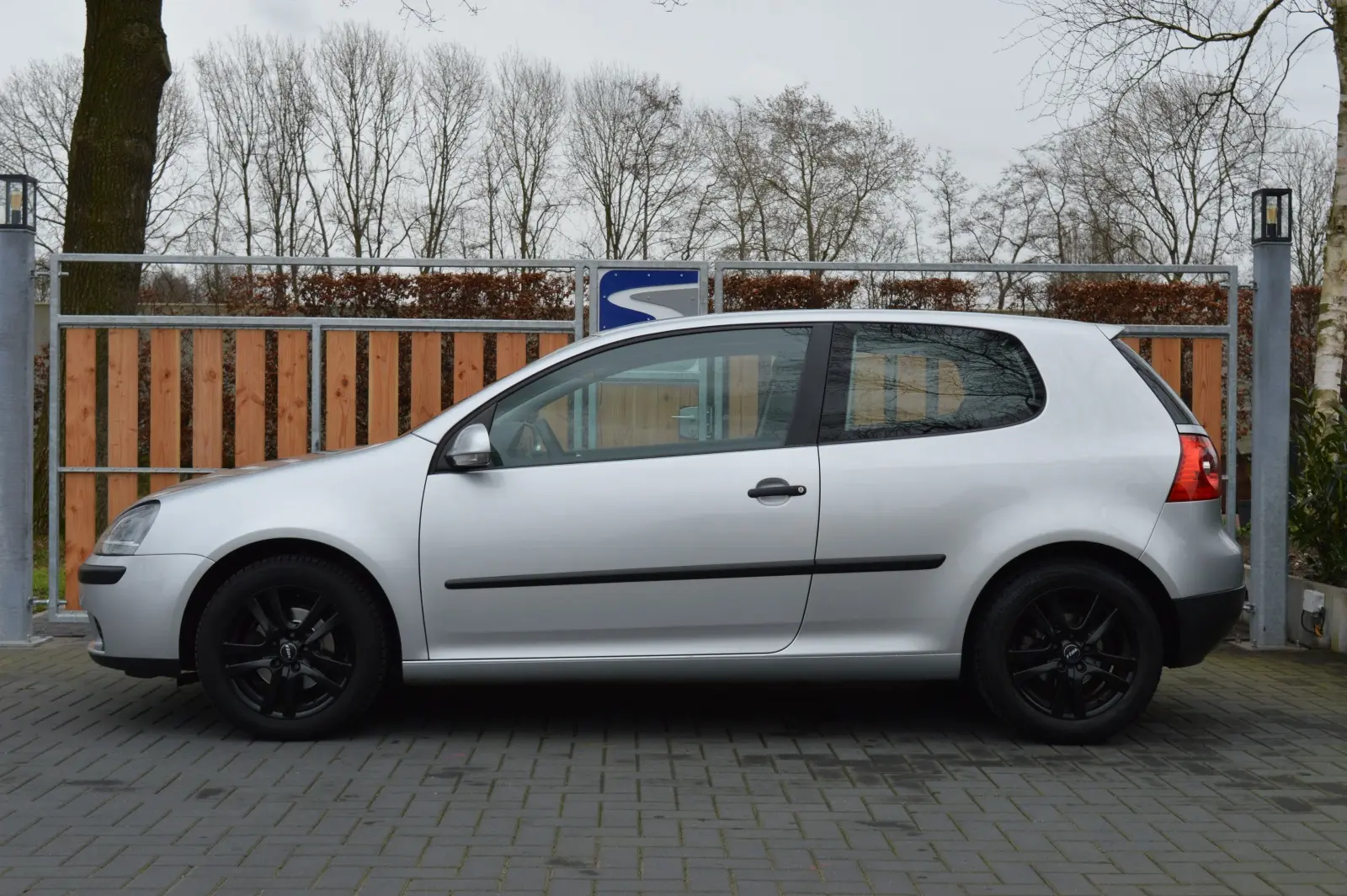 Volkswagen Golf Golf 1.6 Trendline 6