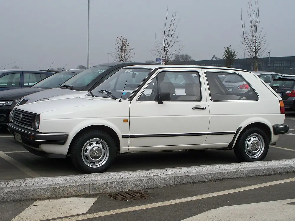 Volkswagen Golf Golf 1.8 GL 2