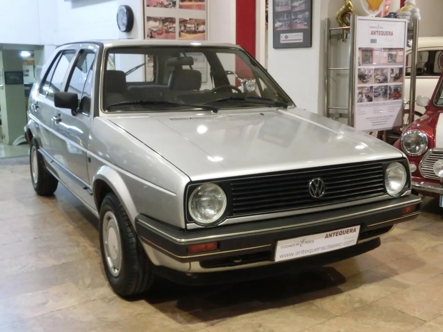 Volkswagen Golf Golf 1.8 GL 3