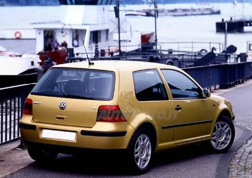 Volkswagen Golf Golf 1.8 Highline 1