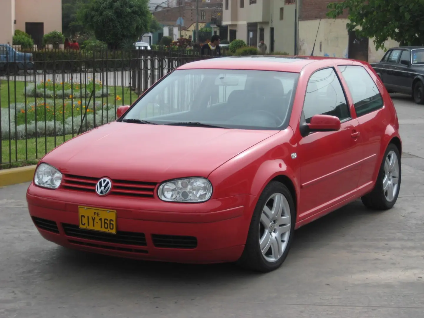 Volkswagen Golf Golf 1.8 T GTI 2