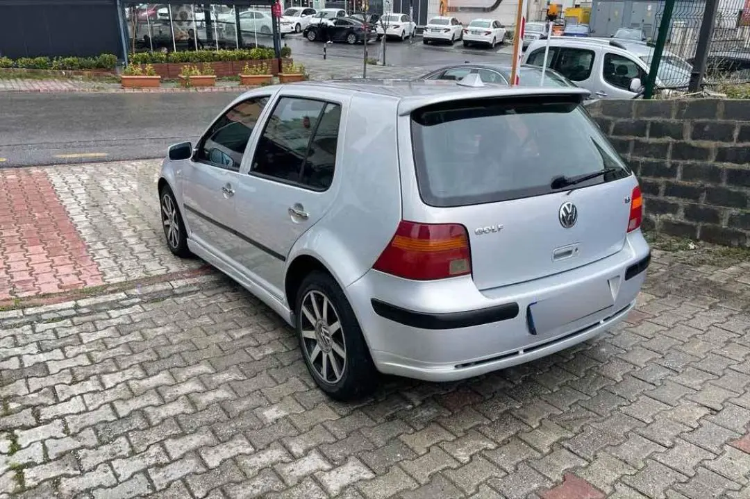 Volkswagen Golf Golf 1.9 TDI Comfortline 1