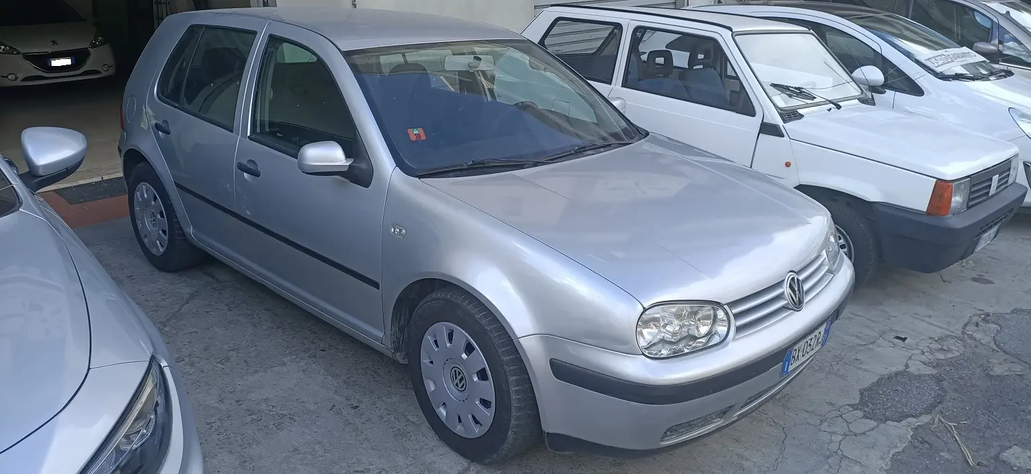 Volkswagen Golf Golf 1.9 TDI Comfortline 2