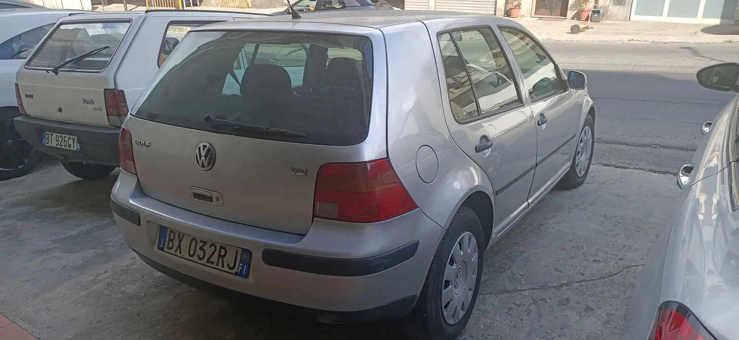 Volkswagen Golf Golf 1.9 TDI Comfortline 3