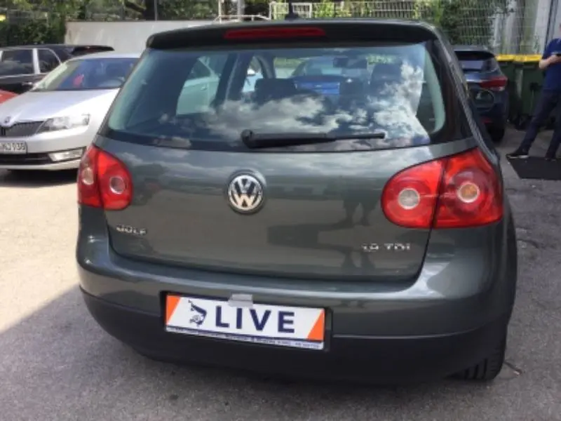 Volkswagen Golf Golf 1.9 TDI Comfortline Tiptronic 2