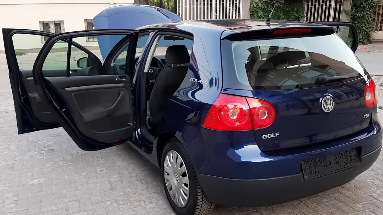 Volkswagen Golf Golf 1.9 TDI Tour DSG 3