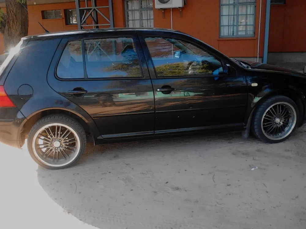 Volkswagen Golf Golf 2.0 Highline 6