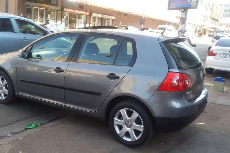 Volkswagen Golf Golf 2.0 TDI Comfortline 2