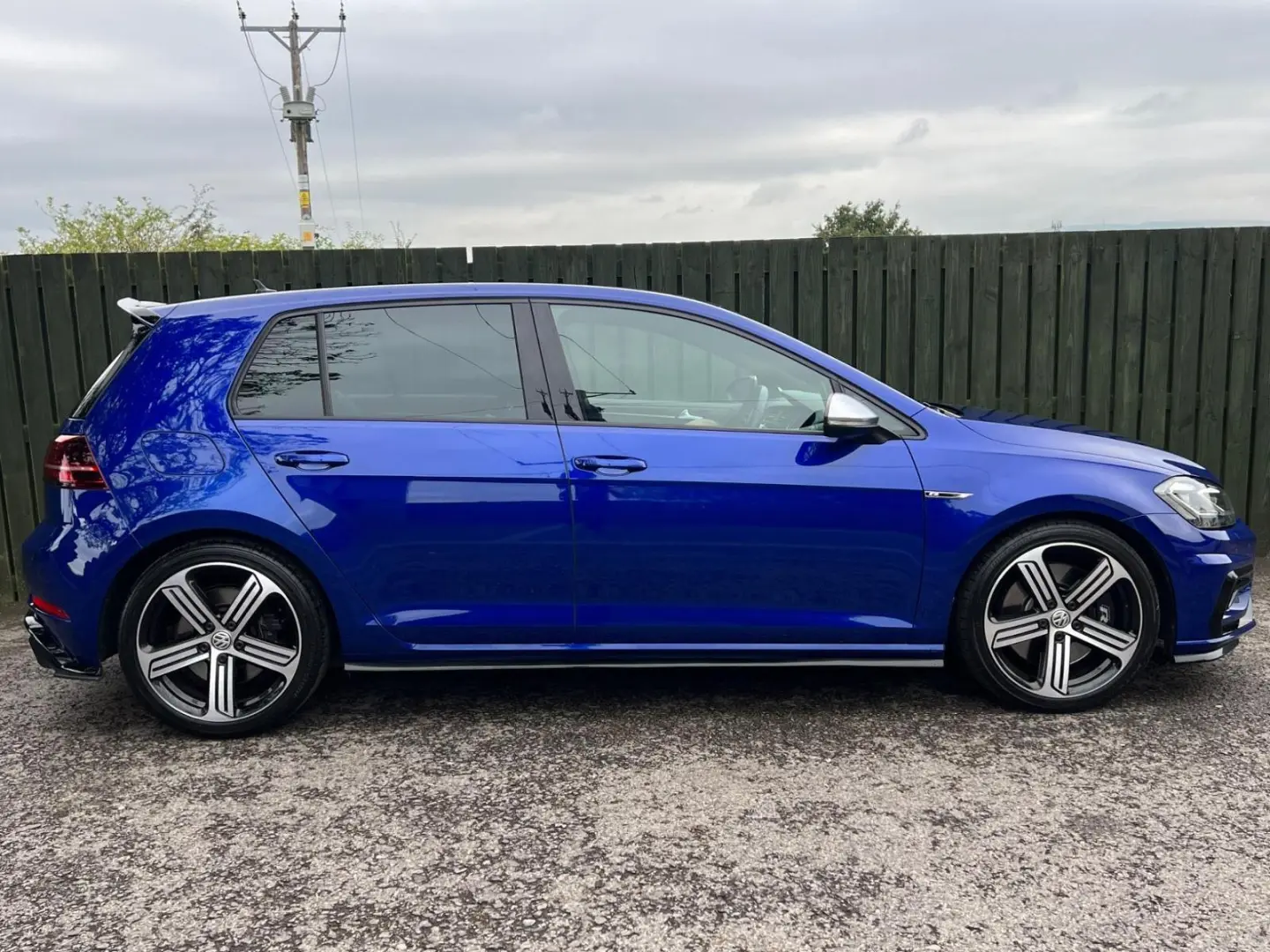 Volkswagen Golf Golf 2.0 TSI R 4Motion 3