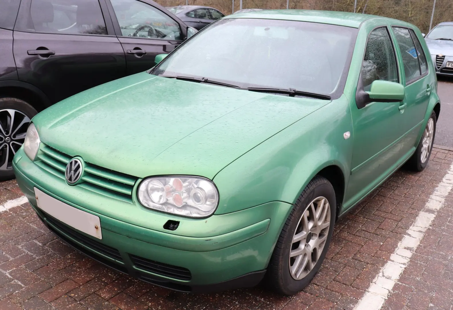 Volkswagen Golf Golf 2.3 VR5 5