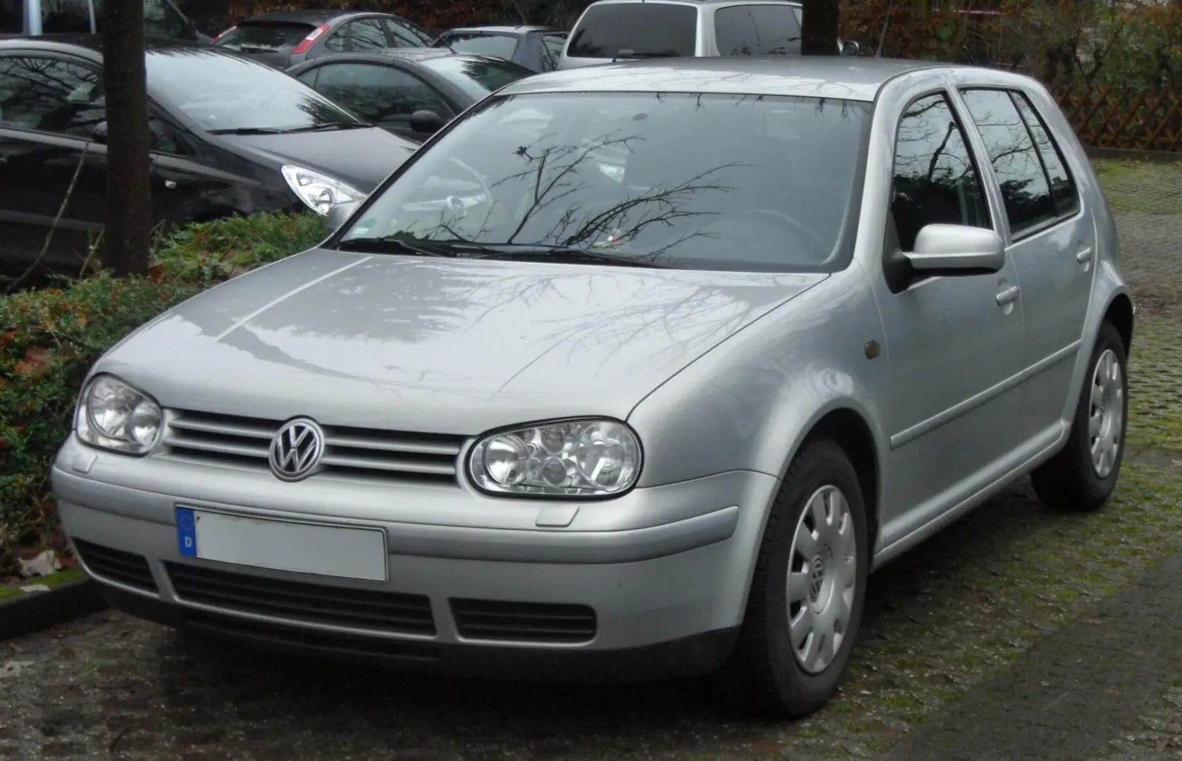 Volkswagen Golf Golf 2.3 VR5 6
