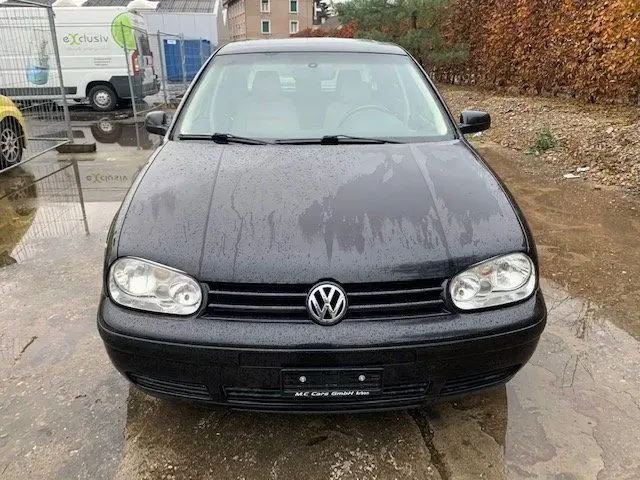 Volkswagen Golf Golf 2.3 VR5 7