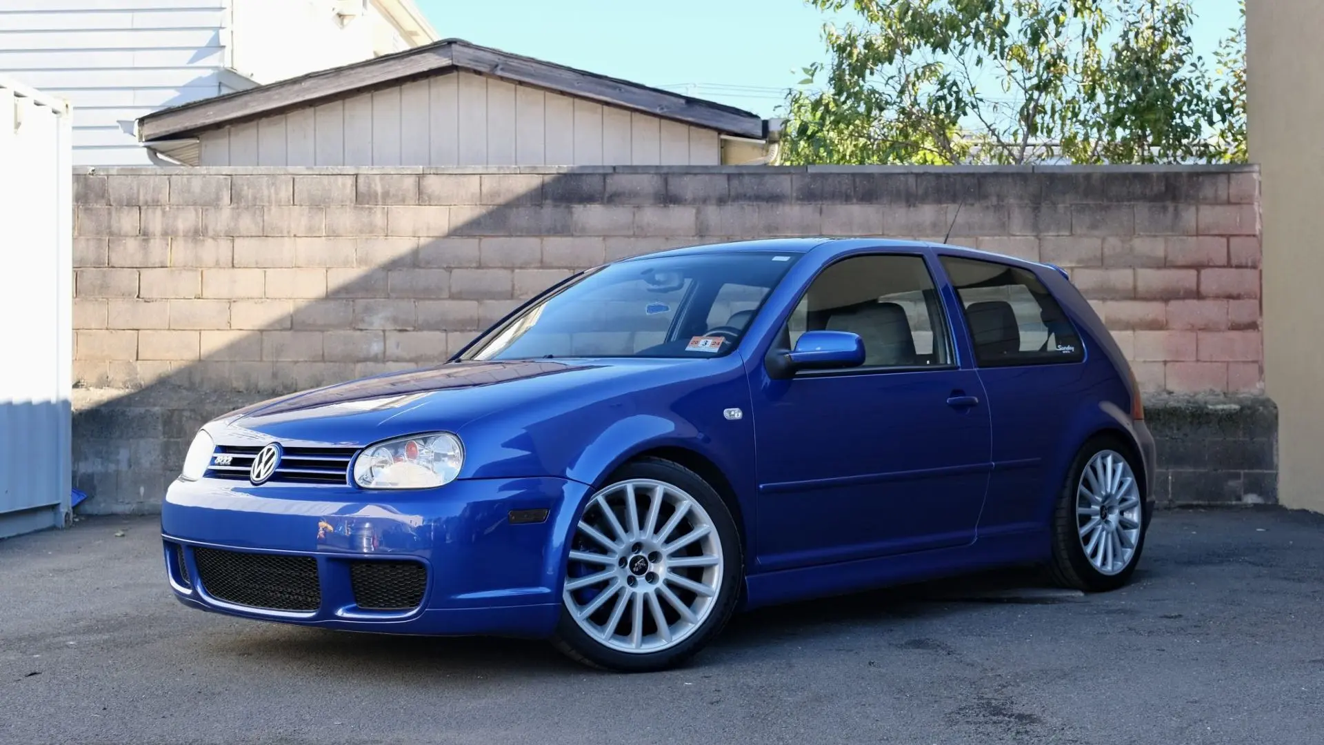 Volkswagen Golf Golf R32 V6 4Motion DSG 0