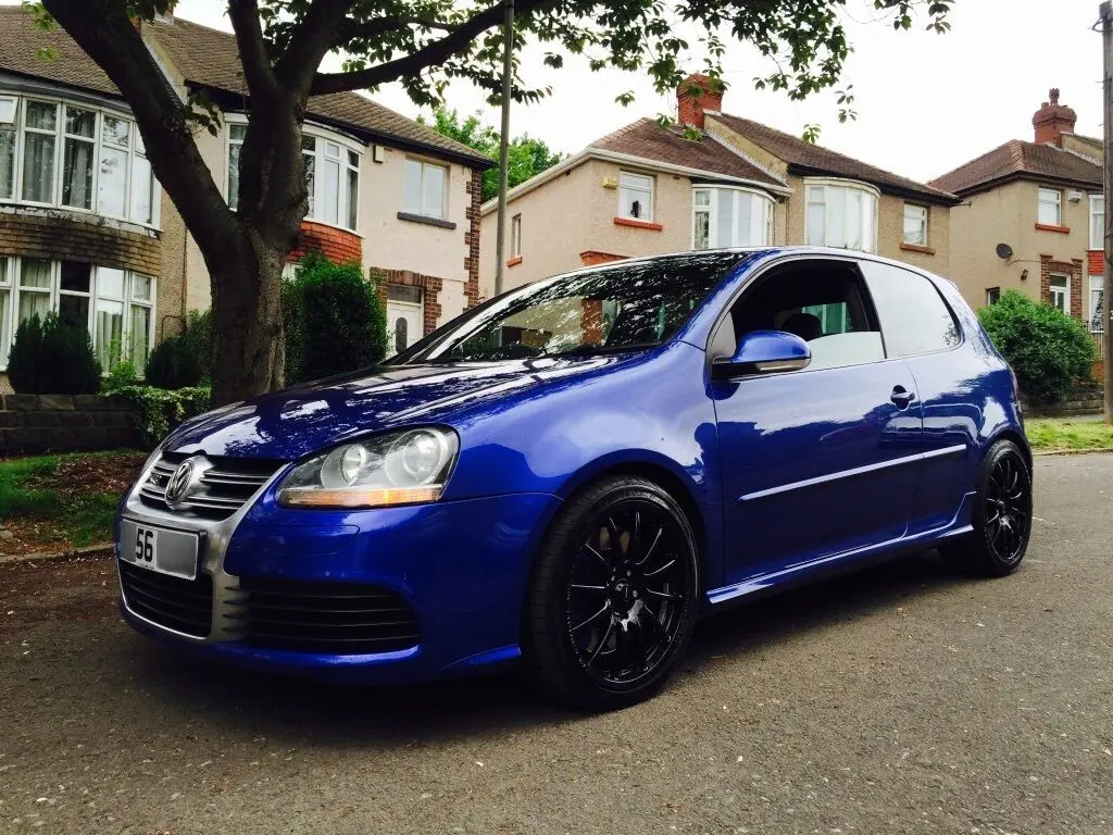 Volkswagen Golf Golf R32 V6 4Motion DSG 2