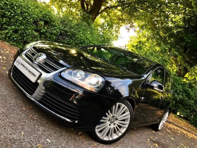 Volkswagen Golf Golf R32 V6 4Motion DSG 3