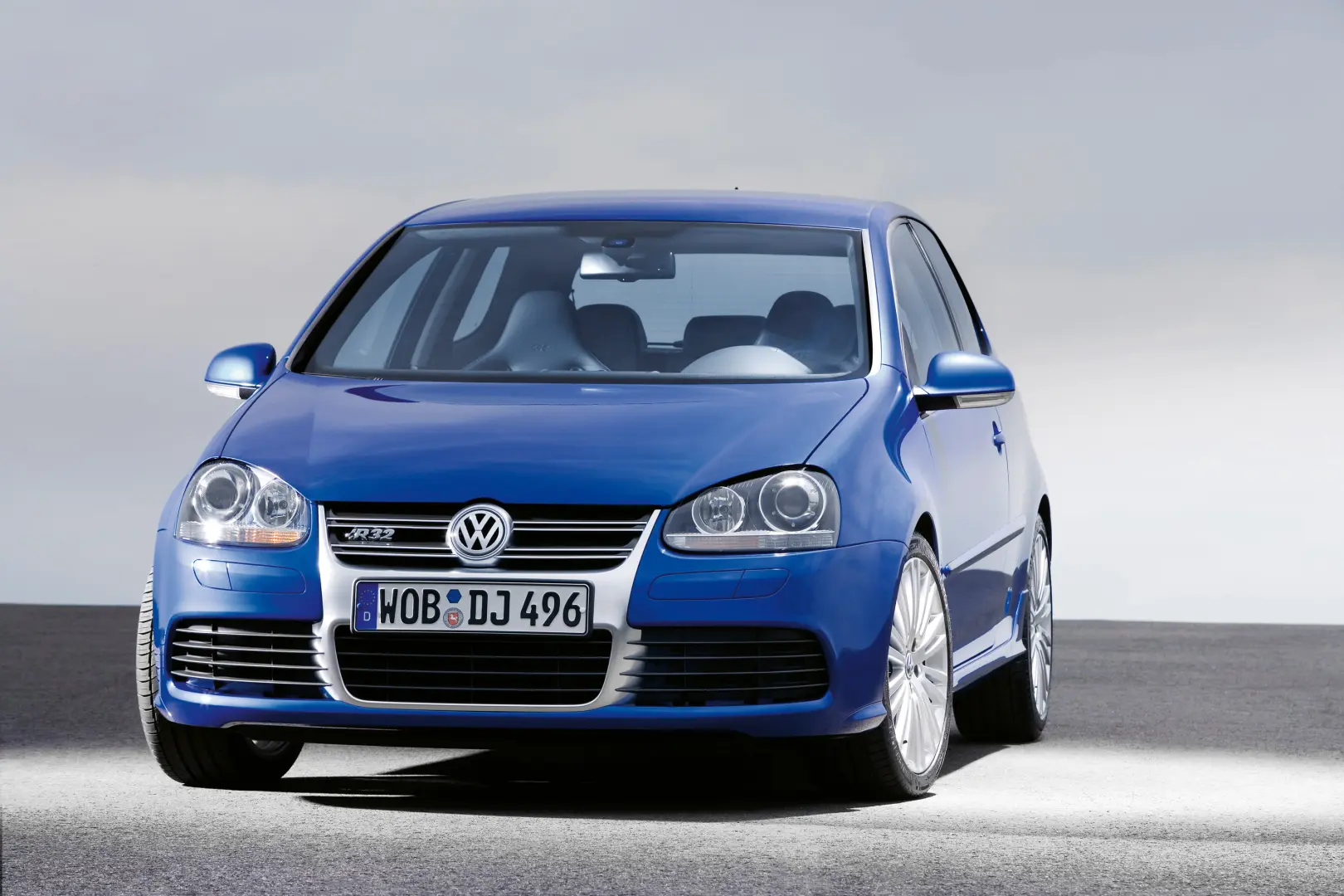 Volkswagen Golf Golf R32 V6 4Motion DSG 7